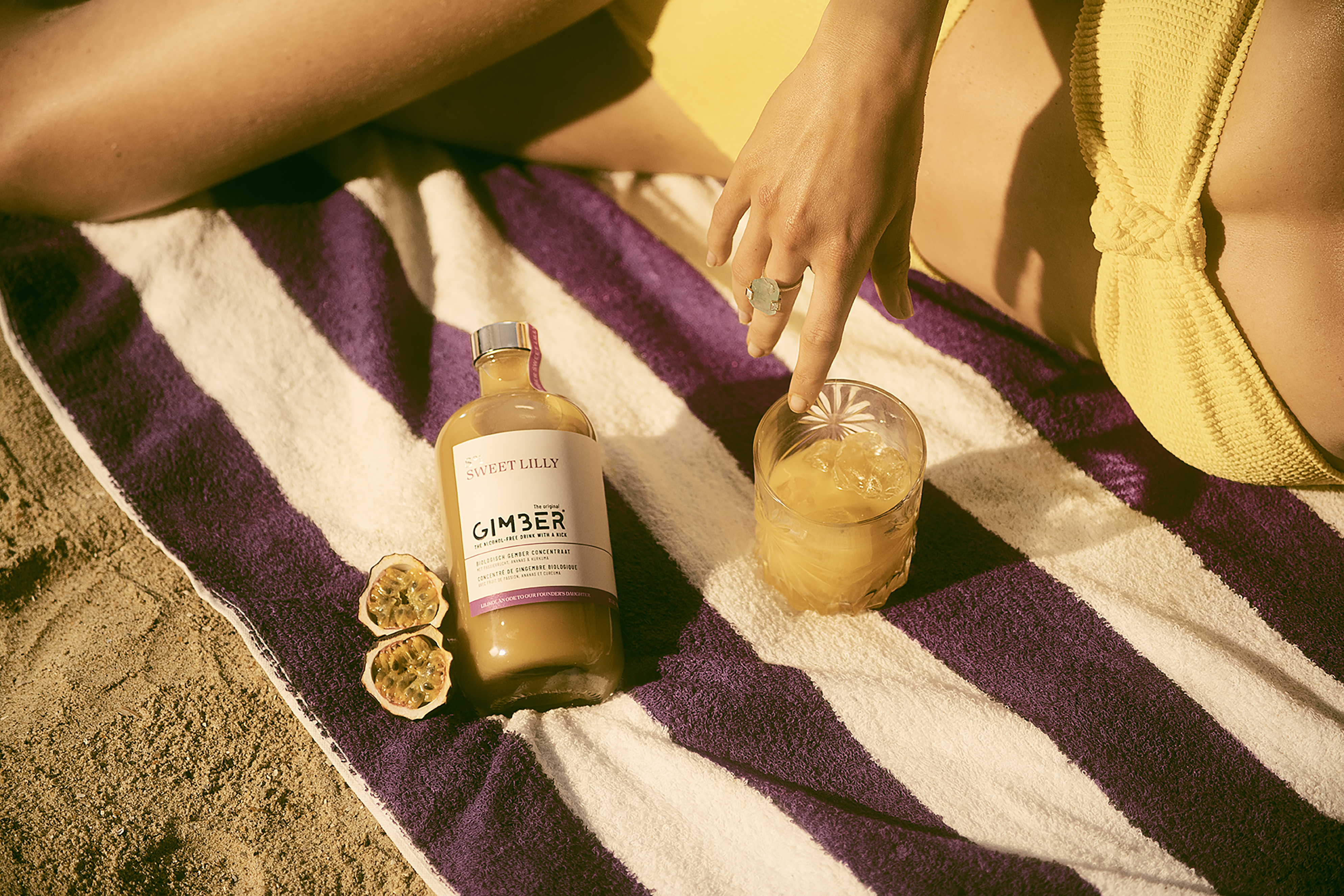 GIMBER_-_SWEET_LILLY_SUMMER_BEACH_5_LR.jpg