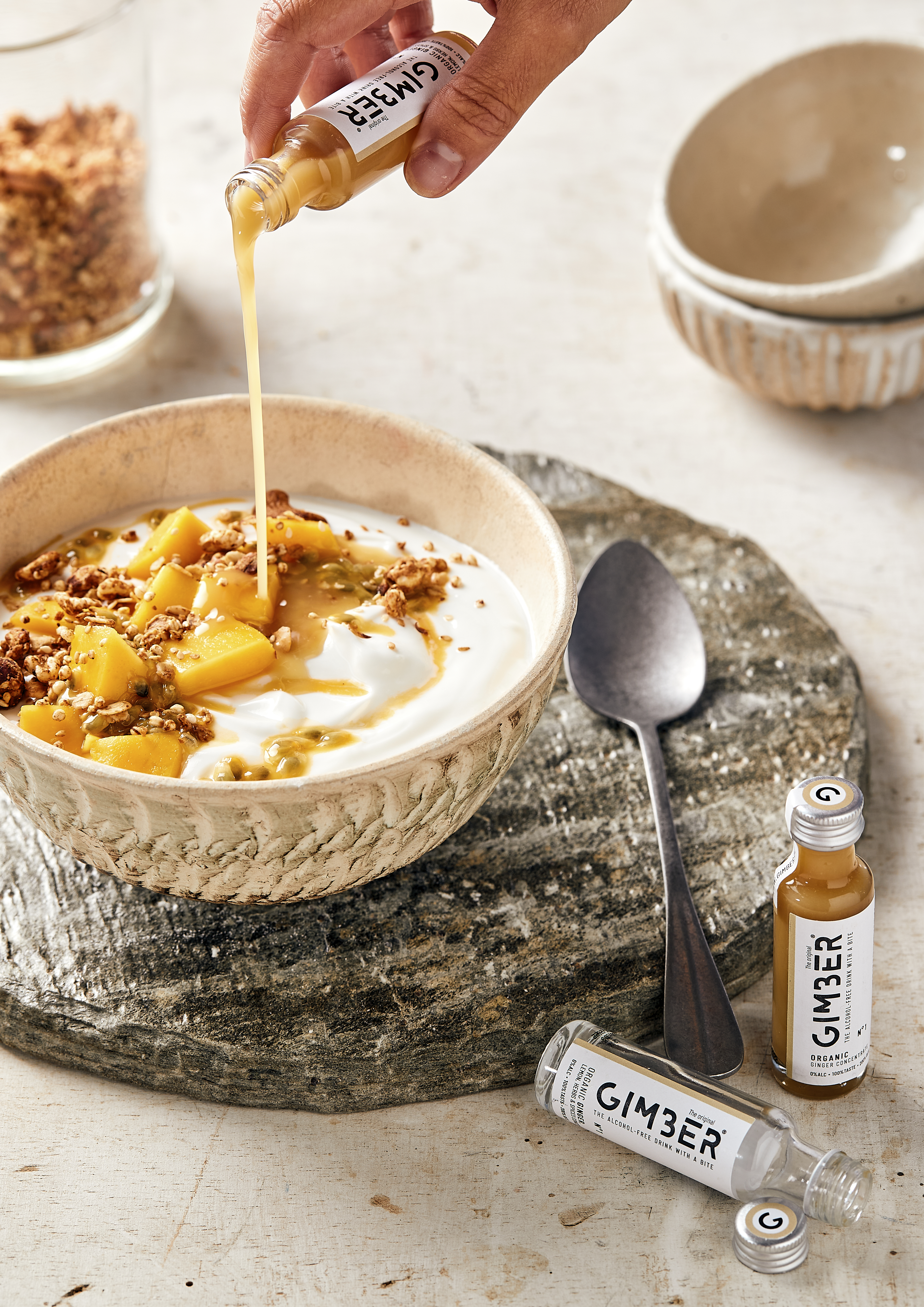 GIMBER_-_PASSION_FRUIT_BREAKFAST_BOWL_HR.jpg